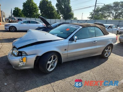 2004 VOLVO C70 HPT YV1NC62D44J061555 - główne zdjęcie licytacji z USA - miniatura