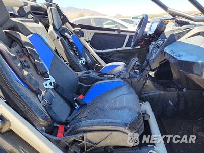 Piąte zdjęcie samochodu w środku: 2023 CAN-AM MAVERICK X3 UTILITY VEHICLE VIN:3JBVXAV29PE000617 - miniatura