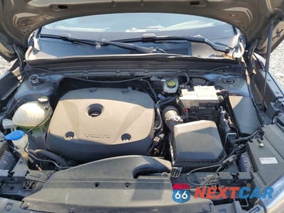 Zdjęcie 11 z 12 samochodu: 2019 VOLVO XC40 T5 MOMENTUM VIN:YV4162UK9K2117154 - miniatura