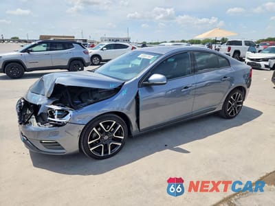 2017 VOLVO S60 YV126MFL3H2435105 - główne zdjęcie licytacji z USA - miniatura