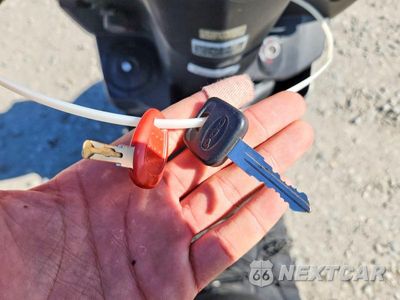 Zdjęcie 8 z 9 samochodu: 2015 GENUINE SCOOTER CO. HOOLIGAN 170I VIN:RFVBFBF94F1000441 - miniatura