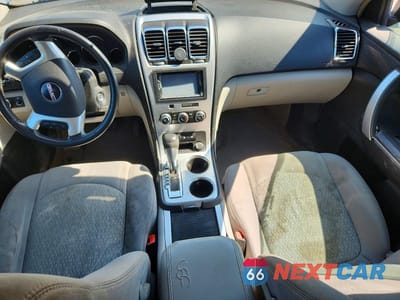 Zdjęcie 8 z 14 samochodu: 2008 GMC ACADIA SLE VIN:1GKER13708J152106 - miniatura