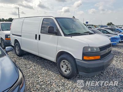 Czwarte zdjęcie samochodu z boku: 2019 CHEVROLET EXPRESS G2500 VIN:1GCWGAFG2K1366166 - miniatura
