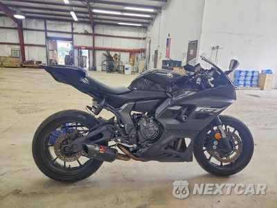 2024 YAMAHA YZFR7 JYARM38E6RA009317 - główne zdjęcie licytacji z USA - miniatura