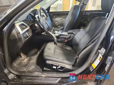Zdjęcie 7 z 13 samochodu: 2017 BMW 320 XI VIN:WBA8E5G36HNU45257 - miniatura