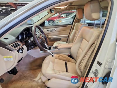 Zdjęcie 7 z 12 samochodu: 2014 MERCEDES-BENZ E 250 BLUETEC VIN:WDDHF0EB6EA879197 - miniatura
