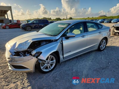 2018 FORD FUSION SE HYBRID 3FA6P0LU1JR200896 - główne zdjęcie licytacji z USA - miniatura