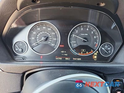 Zdjęcie 9 z 12 samochodu: 2016 BMW 320 I VIN:WBA8E1G51GNT99264 - miniatura