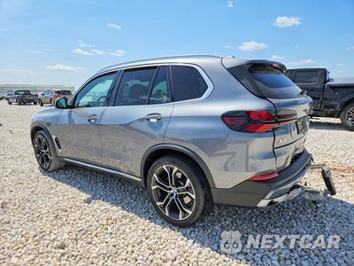 Trzecie zdjęcie samochodu z tyłu: 2026 BMW X5 XDRIVE40I VIN:5UX23EU01T9113106 - miniatura