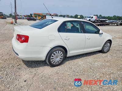 Trzecie zdjęcie samochodu z tyłu: 2007 VOLKSWAGEN JETTA 2.5 VIN:3VWHF71K77M049369 - miniatura