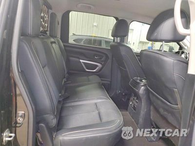 Zdjęcie 10 z 12 samochodu: 2019 NISSAN TITAN XD PRO-4X VIN:1N6BA1F44KN526527 - miniatura