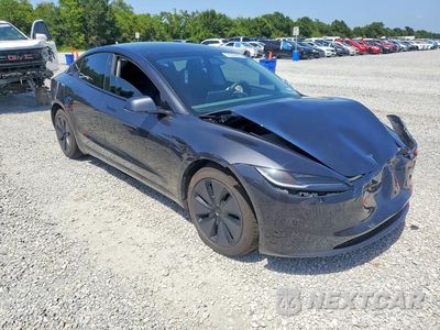 Czwarte zdjęcie samochodu z boku: 2024 TESLA MODEL 3 VIN:5YJ3E1EB0RF796424 - miniatura