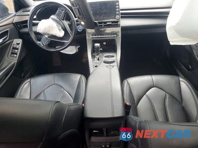 Zdjęcie 8 z 12 samochodu: 2020 TOYOTA AVALON XLE VIN:4T1A21FB2LU012110 - miniatura