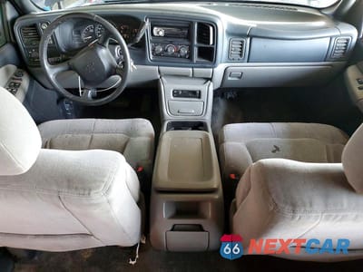 Zdjęcie 8 z 13 samochodu: 2001 CHEVROLET SUBURBAN K1500 VIN:3GNFK16T21G262098 - miniatura