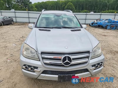 Piąte zdjęcie samochodu w środku: 2010 MERCEDES-BENZ GL 350 BLUETEC VIN:4JGBF2FEXAA574523 - miniatura