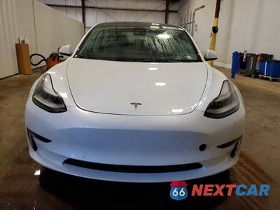Piąte zdjęcie samochodu w środku: 2022 TESLA MODEL 3 VIN:5YJ3E1EA6NF371114 - miniatura
