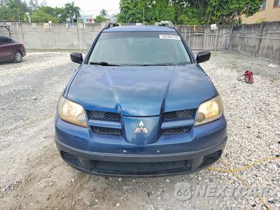 Piąte zdjęcie samochodu w środku: 2004 MITSUBISHI OUTLANDER LS VIN:JA4LX31F84U000625 - miniatura