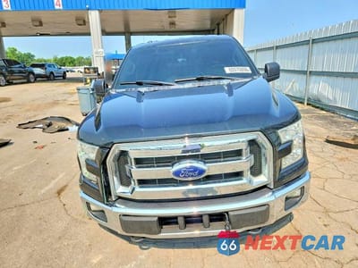 Piąte zdjęcie samochodu w środku: 2015 FORD F150 SUPERCREW VIN:1FTEW1EP1FFC32743 - miniatura