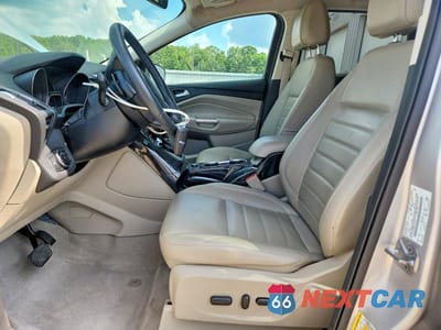 Zdjęcie 7 z 14 samochodu: 2014 FORD ESCAPE TITANIUM VIN:1FMCU9J9XEUD17167 - miniatura