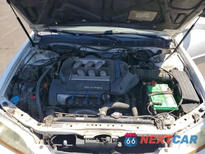 Zdjęcie 11 z 12 samochodu: 1998 HONDA ACCORD EX VIN:1HGCG1652WA020062 - miniatura