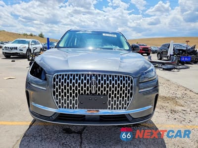 Piąte zdjęcie samochodu w środku: 2024 LINCOLN CORSAIR VIN:5LMCJ1DA2RUL22687 - miniatura