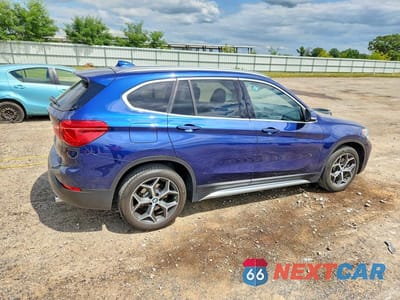 Trzecie zdjęcie samochodu z tyłu: 2018 BMW X1 SDRIVE28I VIN:WBXHU7C39J3F04607 - miniatura