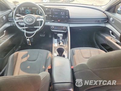 Zdjęcie 8 z 12 samochodu: 2021 HYUNDAI ELANTRA SEL VIN:KMHLS4AG4MU123191 - miniatura
