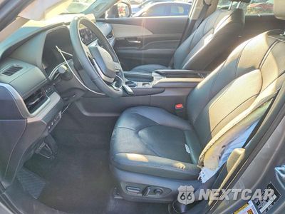 Zdjęcie 7 z 14 samochodu: 2025 TOYOTA GRAND HIGHLANDER HYBRID LIMITED VIN:5TDACAB52SS034368 - miniatura