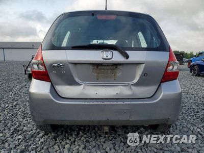 Zdjęcie 6 z 12 samochodu: 2007 HONDA FIT VIN:JHMGD38417S064721 - miniatura