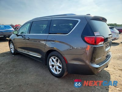 Drugie zdjęcie samochodu z przodu: 2018 CHRYSLER PACIFICA TOURING L PLUS VIN:2C4RC1EG7JR157882 - miniatura