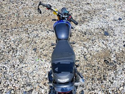 Zdjęcie 6 z 9 samochodu: 2025 TRIUMPH MOTORCYCLE SPEED 400 VIN:SMTT127Y2SNA30628 - miniatura