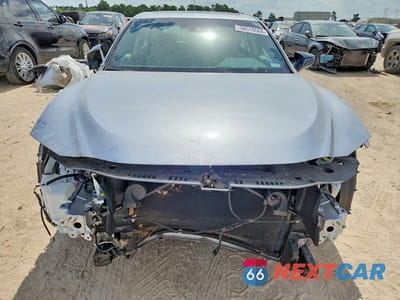 Piąte zdjęcie samochodu w środku: 2025 LEXUS ES 350 BASE VIN:58ADZ1B16SU194147 - miniatura