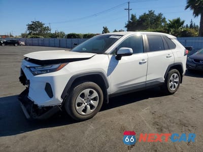 2023 TOYOTA RAV4 LE 2T3K1RFV5PC246305 - główne zdjęcie licytacji z USA - miniatura
