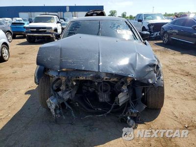 Piąte zdjęcie samochodu w środku: 2007 CHRYSLER 300C SRT-8 VIN:2C3LA73W07H719942 - miniatura