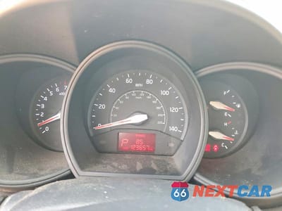 Zdjęcie 9 z 12 samochodu: 2015 KIA RIO EX VIN:KNADN4A31F6447037 - miniatura