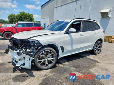 2026 BMW X5 XDRIVE50E 5UX43EU02T9055922 - główne zdjęcie licytacji z USA - miniatura