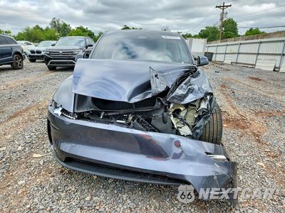 Piąte zdjęcie samochodu w środku: 2026 TESLA MODEL Y VIN:7SAYGDED2TA475124 - miniatura