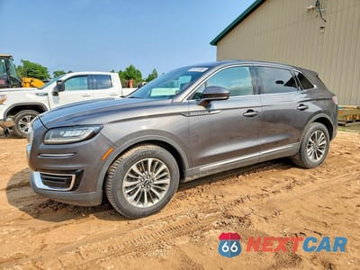 2020 LINCOLN NAUTILUS 2LMPJ8J95LBL31926 - główne zdjęcie licytacji z USA - miniatura