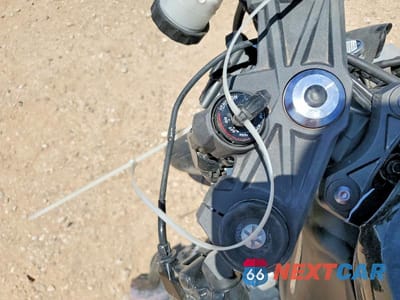 Zdjęcie 8 z 9 samochodu: 2026 KAWASAKI ZX636 K VIN:JKBZXJJ15TA040272 - miniatura