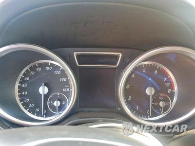 Zdjęcie 9 z 13 samochodu: 2015 MERCEDES-BENZ GL 450 4MATIC VIN:4JGDF6EE8FA496963 - miniatura
