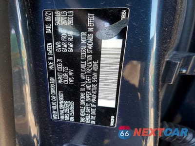 Zdjęcie 13 z 13 samochodu: 2022 VOLVO XC60 B5 R-DESIGN VIN:YV4L12RM1N1906071 - miniatura