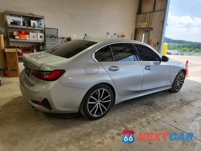 Trzecie zdjęcie samochodu z tyłu: 2020 BMW 330I VIN:WBA5R1C02LFH74829 - miniatura