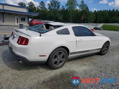 Trzecie zdjęcie samochodu z tyłu: 2012 FORD MUSTANG VIN:1ZVBP8AM0C5287347 - miniatura