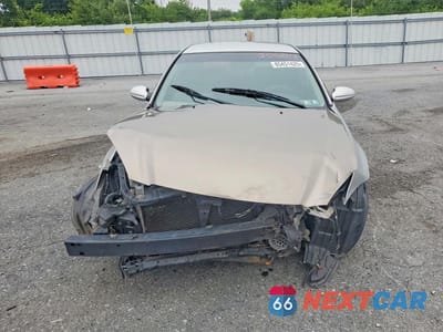 Piąte zdjęcie samochodu w środku: 2003 NISSAN ALTIMA 2.5 VIN:1N4AL11D23C255843 - miniatura