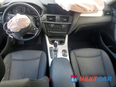 Zdjęcie 8 z 12 samochodu: 2013 BMW X3 XDRIVE28I VIN:5UXWX9C59D0A22989 - miniatura