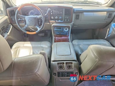 Zdjęcie 8 z 13 samochodu: 2002 CADILLAC ESCALADE LUXURY VIN:1GYEK63N82R297876 - miniatura