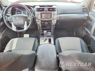 Zdjęcie 8 z 13 samochodu: 2015 TOYOTA 4RUNNER SR5 VIN:JTEBU5JR0F5238655 - miniatura