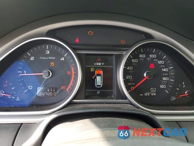Zdjęcie 9 z 13 samochodu: 2015 AUDI Q7 TDI PREMIUM PLUS VIN:WA1LMAFE4FD025280 - miniatura
