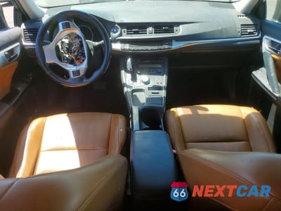 Zdjęcie 8 z 12 samochodu: 2011 LEXUS CT 200 VIN:JTHKD5BHXB2028973 - miniatura