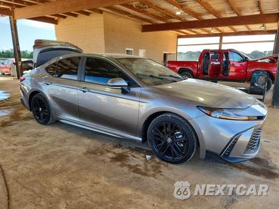 Czwarte zdjęcie samochodu z boku: 2025 TOYOTA CAMRY SE VIN:4T1DAACKXSU544577 - miniatura